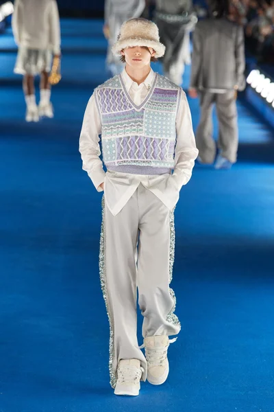 Look 6
